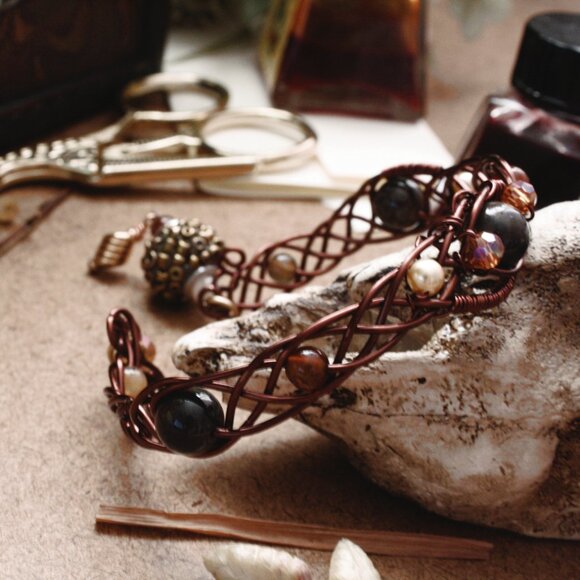 Wire Celtic Cuff Bracelet - Picture 4 of 8